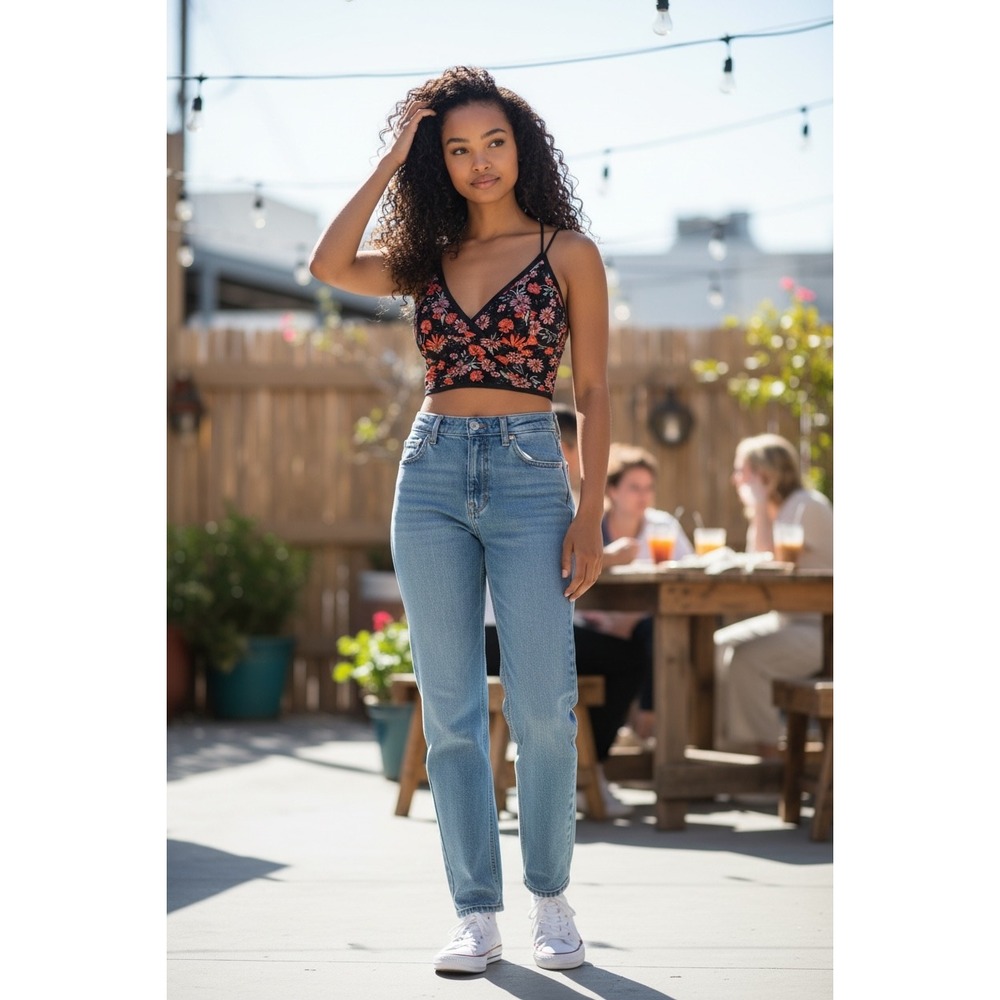 "Midnight Citrus Bloom" Floral Criss Cross Back Crop Top Festive, Coquette